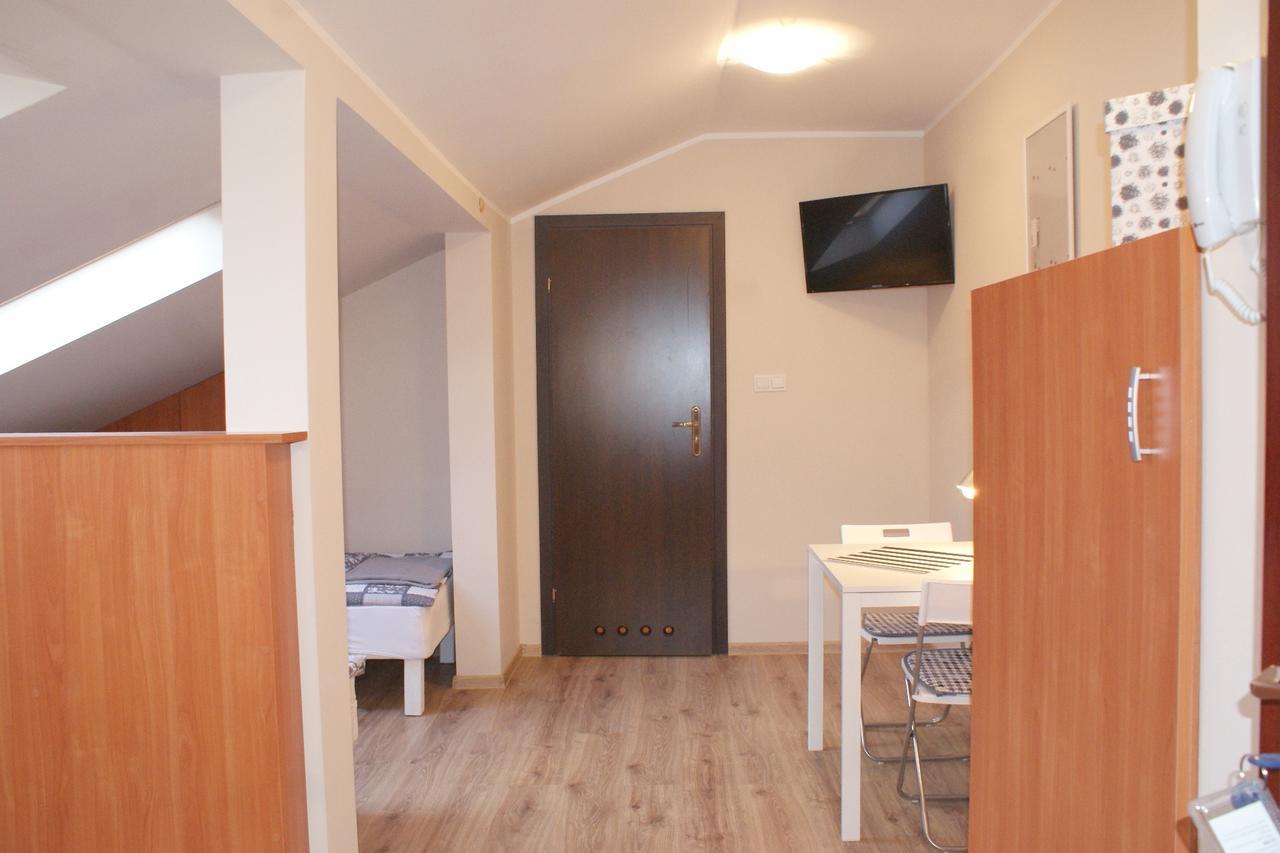Apartamenty Na Debcu Poznan Ngoại thất bức ảnh