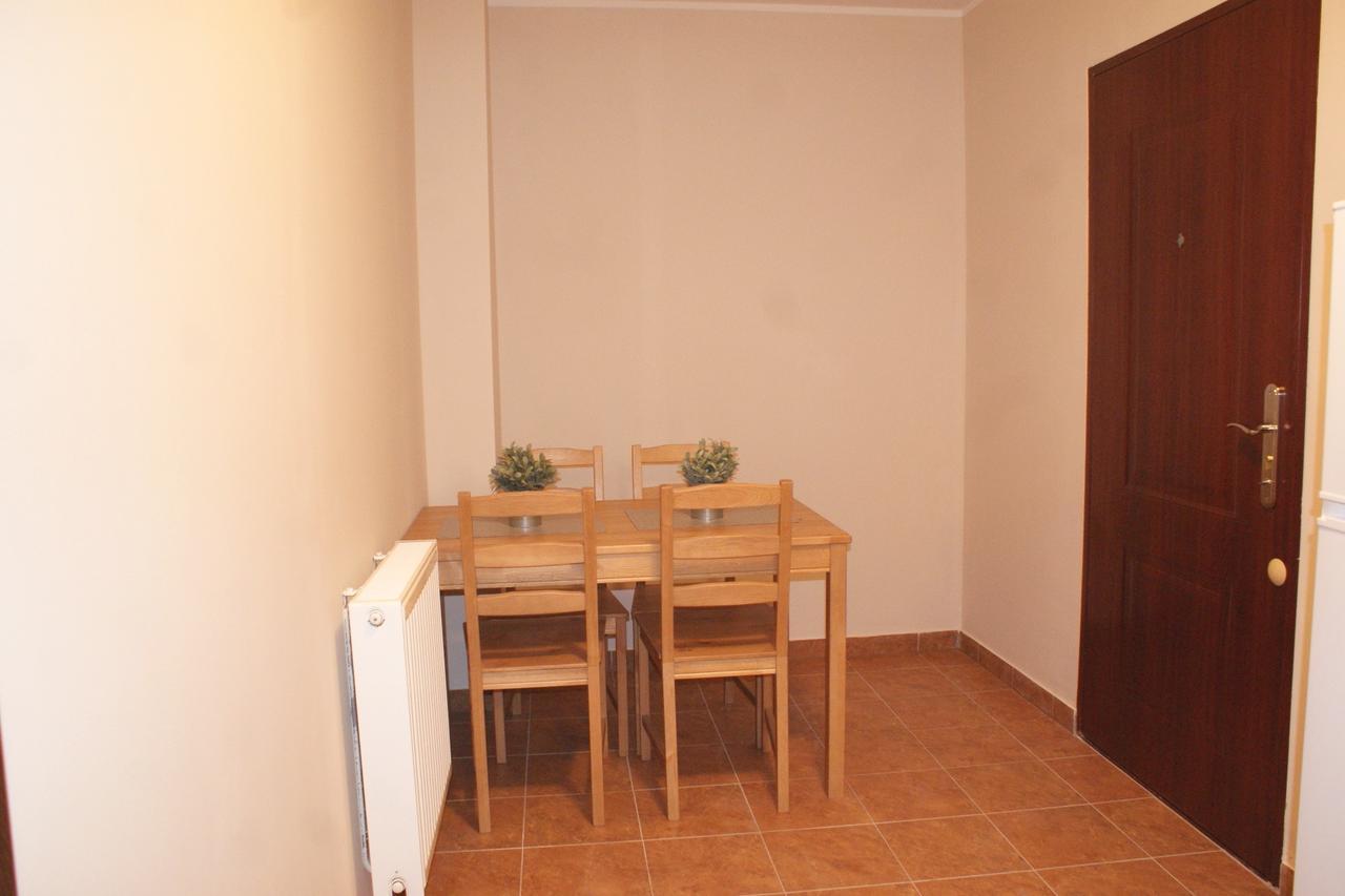 Apartamenty Na Debcu Poznan Ngoại thất bức ảnh