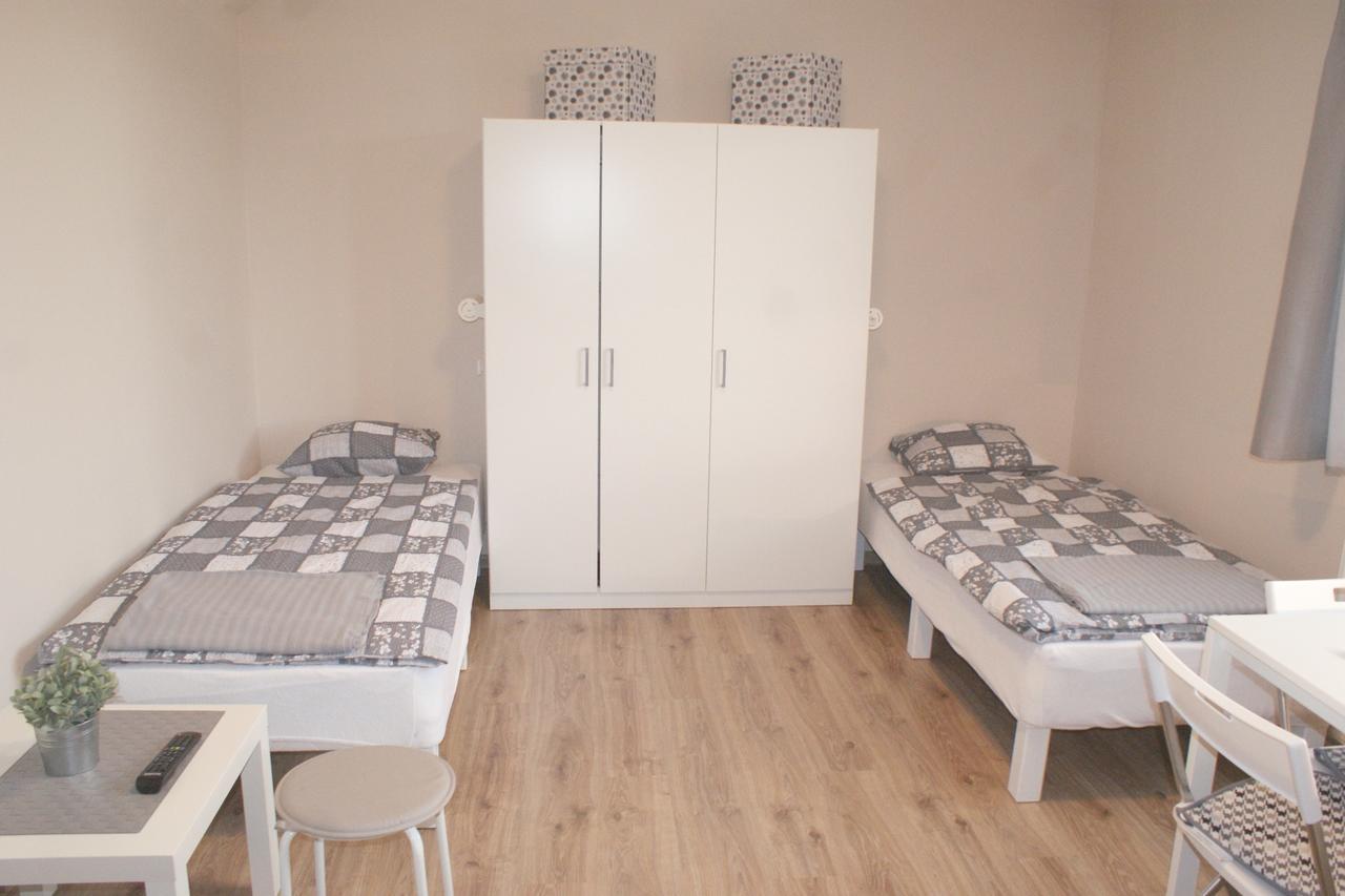 Apartamenty Na Debcu Poznan Ngoại thất bức ảnh